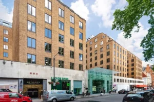 Top Financial Services in Mayfair - Visit Bloom Financial in Berkeley Square