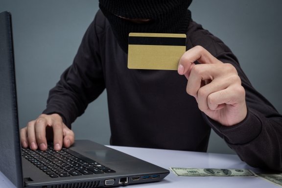 Scammers Stole £47m from HMRC Phishing Attack